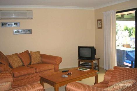 Property photo of 12 Campden Court Brookfield QLD 4069