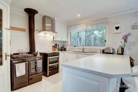 2280 Glenelg Hwy, Scarsdale, VIC 3351