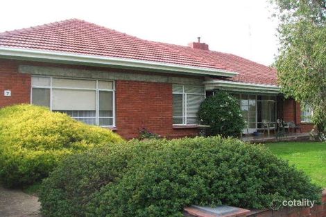 7 Bright St, Clare, SA 5453