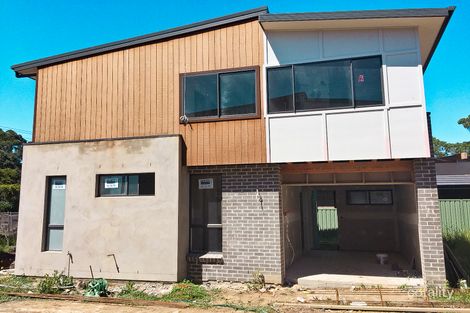 Property photo of 2/18-20 Pemell Street Wyoming NSW 2250