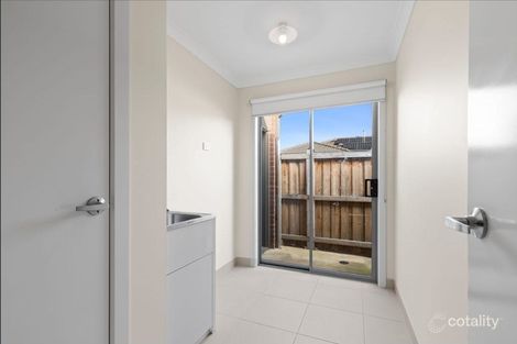 Property photo of 41 Hirata Boulevard Wyndham Vale VIC 3024