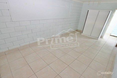 Property photo of 3/380 Hinds Street Koongal QLD 4701