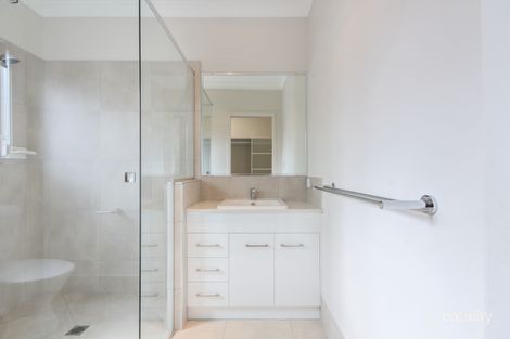 Property photo of 10 Newton Place Baringa QLD 4551