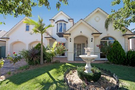 16 Elder Cct, Mawson Lakes, SA 5095