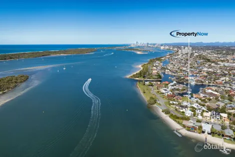 Property photo of 4 Howard Street Runaway Bay QLD 4216