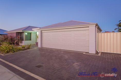 8 Mawson Cl, Seville Grove, WA 6112