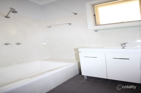 Property photo of 24 Acacia Crescent Renmark SA 5341