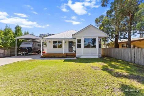 Property photo of 21 Cairnbrook Road Glengarry VIC 3854