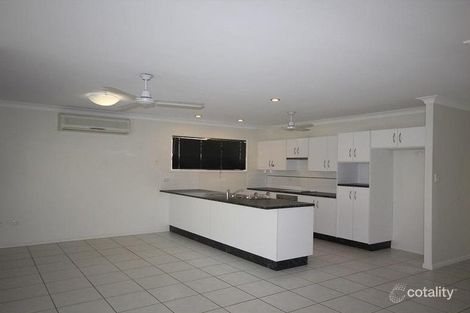 Property photo of 8 Rangeleigh Court Mount Louisa QLD 4814