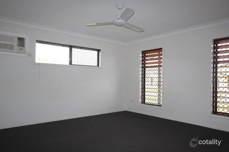 Property photo of 8 Rangeleigh Court Mount Louisa QLD 4814