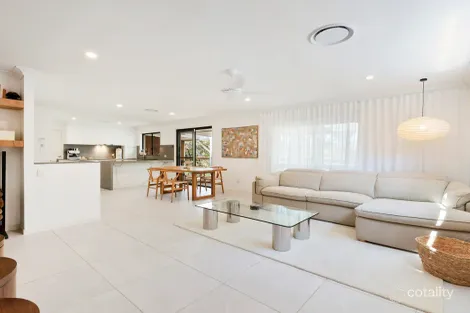 Property photo of 40 Lalina Avenue Tweed Heads West NSW 2485