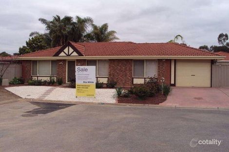 16 Crown Cres, Paralowie, SA 5108