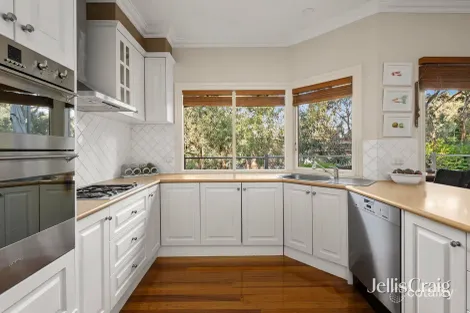 Property photo of 13 Laleham Court Eltham VIC 3095