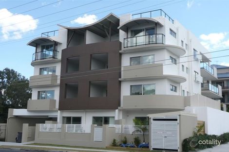 Property photo of 4/159 Clarence Road Indooroopilly QLD 4068