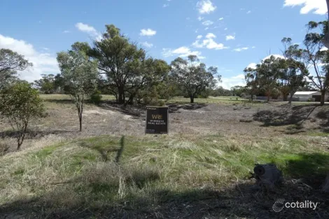 1993 Henty Hwy, Brim, VIC 3391