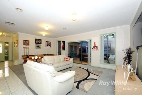 Property photo of 8 Durack Avenue Lynbrook VIC 3975