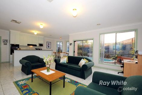 Property photo of 8 Durack Avenue Lynbrook VIC 3975