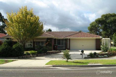 18 Guildford Cres, Narre Warren, VIC 3805