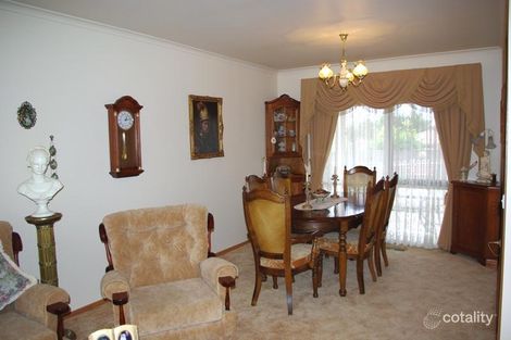 Property photo of 12 Kensington Court Hampton Park VIC 3976