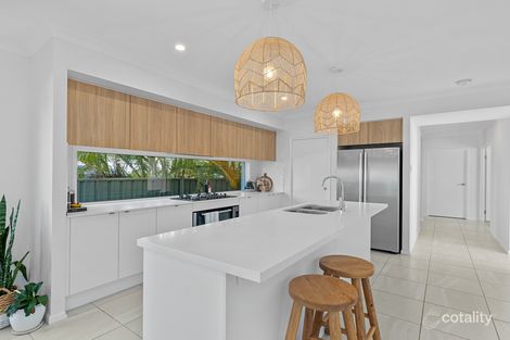 Property photo of 115 Ziegenfusz Road Thornlands QLD 4164