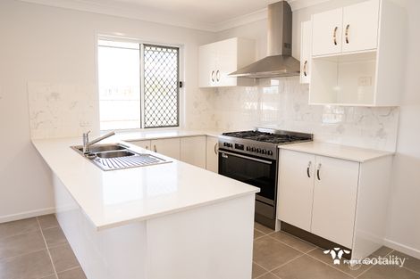 Property photo of 30 Solar Circuit Spring Mountain QLD 4300