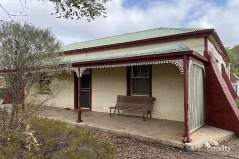30-32 Pool St, Quorn, SA 5433