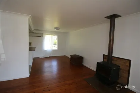 Property photo of 78 Logan Street Tenterfield NSW 2372