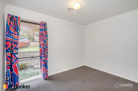 Property photo of 10 Harper Street Macgregor ACT 2615