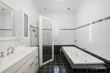 Property photo of 145 Scenic Drive Budgewoi NSW 2262