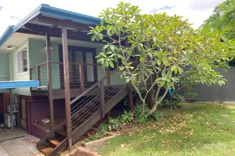 3 Kerr Ave, Southport, QLD 4215