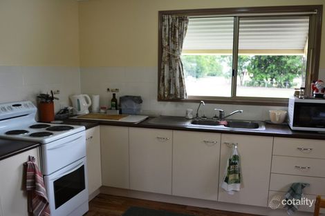 Property photo of 23 Barrow Street Gayndah QLD 4625