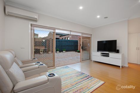 Property photo of 2/23 Evans Crescent Reservoir VIC 3073
