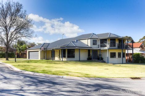 Property photo of 8 Goldfinch Court Murray Downs NSW 2734