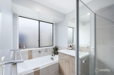 Property photo of 61 Peter Mills Drive Gilston QLD 4211