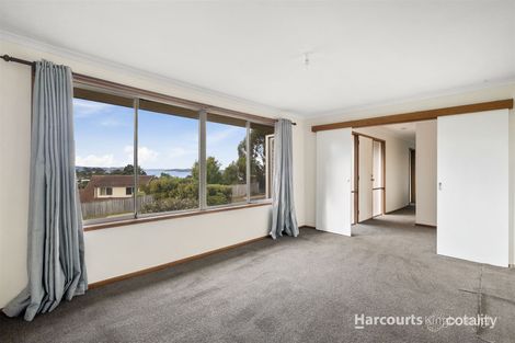 Property photo of 6 Woodlands Drive Blackmans Bay TAS 7052