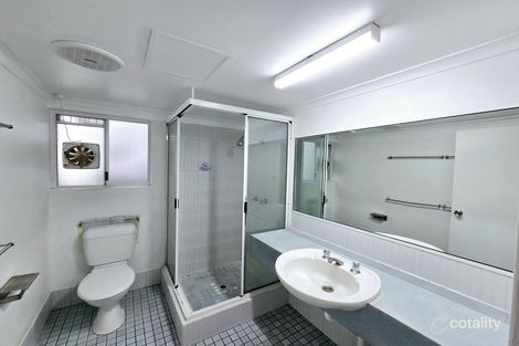 Property photo of 104/219-225 McLeod Street Cairns North QLD 4870