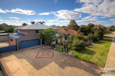 Property photo of 4 Diosma Way Forrestfield WA 6058