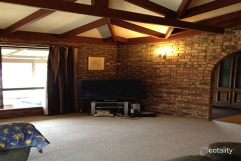 Property photo of 19 Alexander Drive Glenfield WA 6532