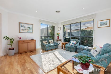 Property photo of 7 Thomas Close Mount Eliza VIC 3930