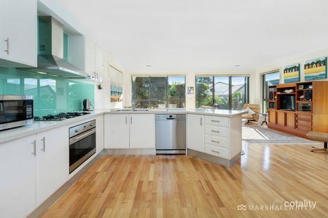 Property photo of 7 Thomas Close Mount Eliza VIC 3930
