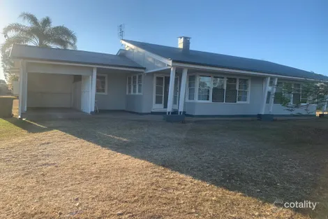 109 Esplanade, Point Vernon, QLD 4655