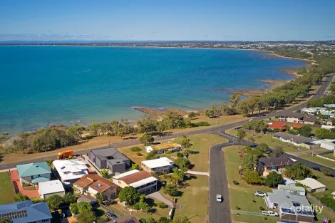 Property photo of 109 Esplanade Point Vernon QLD 4655
