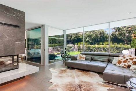 Property photo of 2 Glenroy Avenue Middle Cove NSW 2068