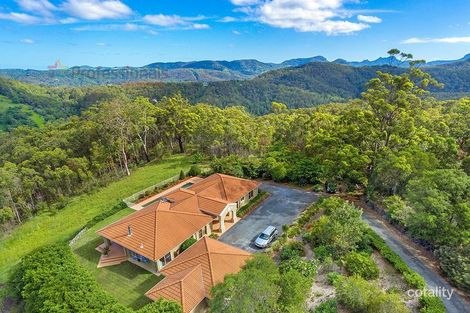 72 Brackenfield Ct, Bonogin, QLD 4213
