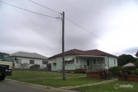 11 Parkes St, Heathcote, NSW 2233