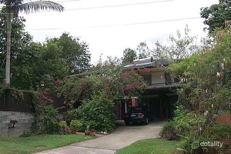 12 Merrilyn St, Chapel Hill, QLD 4069