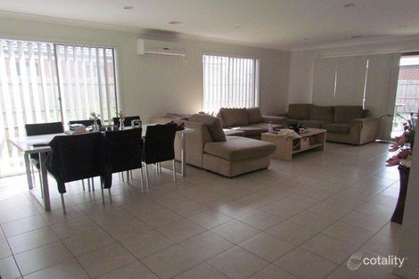 Property photo of 29 Resort Boulevard Doreen VIC 3754