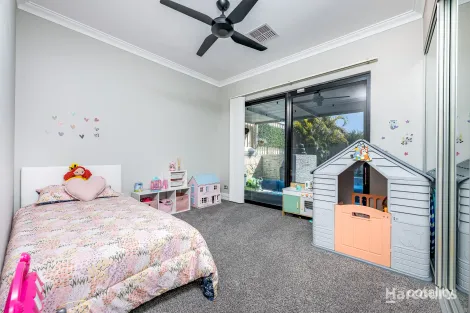 Property photo of 9 Rupara Circle Quinns Rocks WA 6030