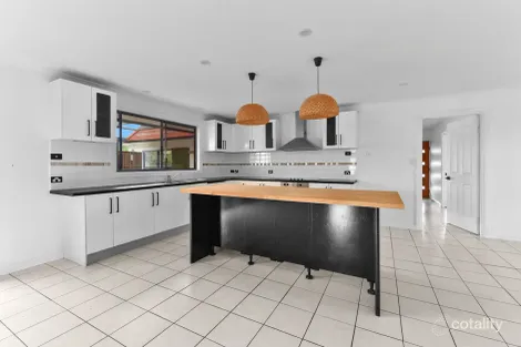 Property photo of 10 Charles Bonney Drive Robe SA 5276