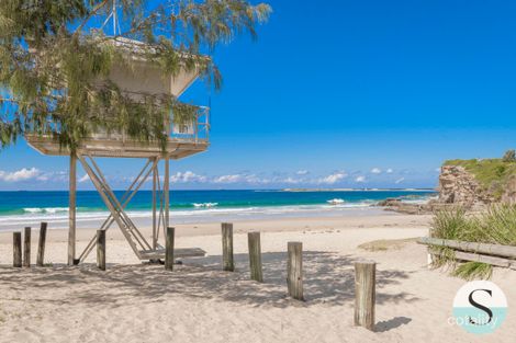 Property photo of 39 Ocean View Parade Caves Beach NSW 2281